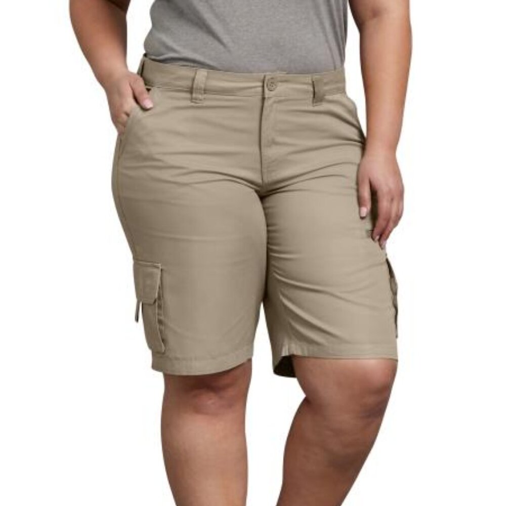 Dickies Women's Plus Size Cotton Cargo Shorts New With Tags Size 18W